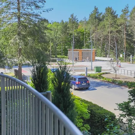 - Morski Zeromskiego Świnoujście (Swinemünde)